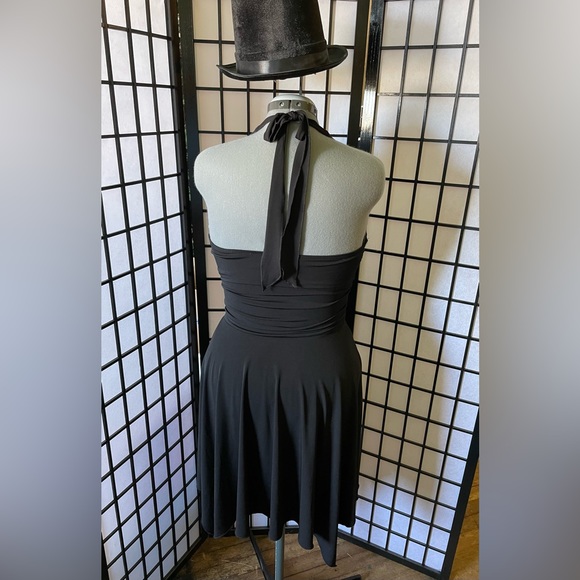 La Scala Halter Handkerchief Hem Dress - Picture 3 of 6